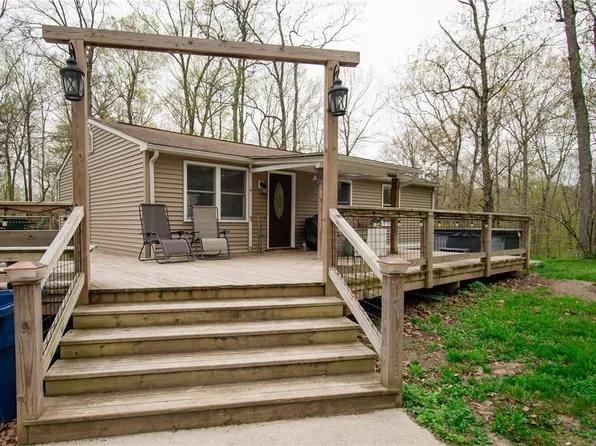 221 Schultz Hill Road, Staatsburg, NY 12580