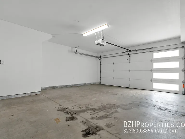 6006-6002 Klump Ave — Photo 29
