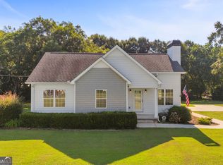 216 Yancey Rd, Arnoldsville, GA 30619