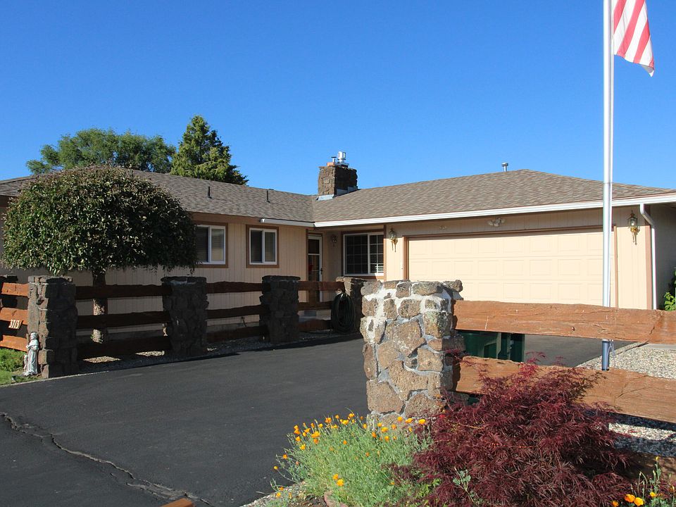 3713 Rio Vista Way, Klamath Falls, OR 97603 | MLS #220204942