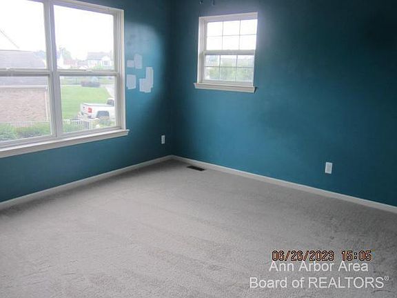4th image of 4362 Blossom Hill Trl