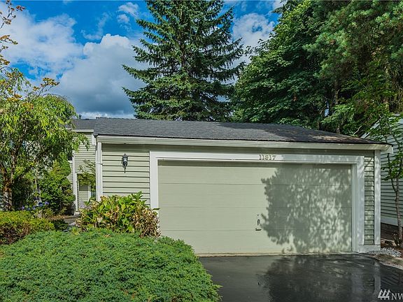 3rd image of 11817 NE 105th Ln