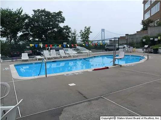 Sold by Neuhaus Realty, Inc. | media 29