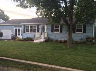 15 Helen Ave, Coventry, RI 02816