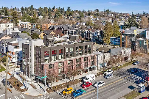 The Waterway Building Photo 1
