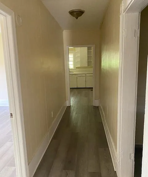 2418 Avenue H — Photo 7