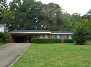 749 Choctaw St, Grenada, MS 38901