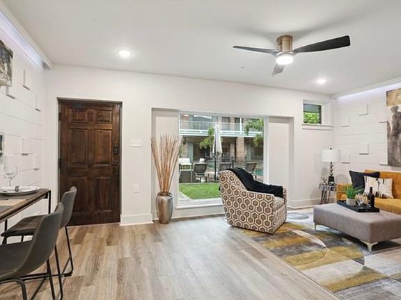 2nd image of 1629 Washington Ave #212