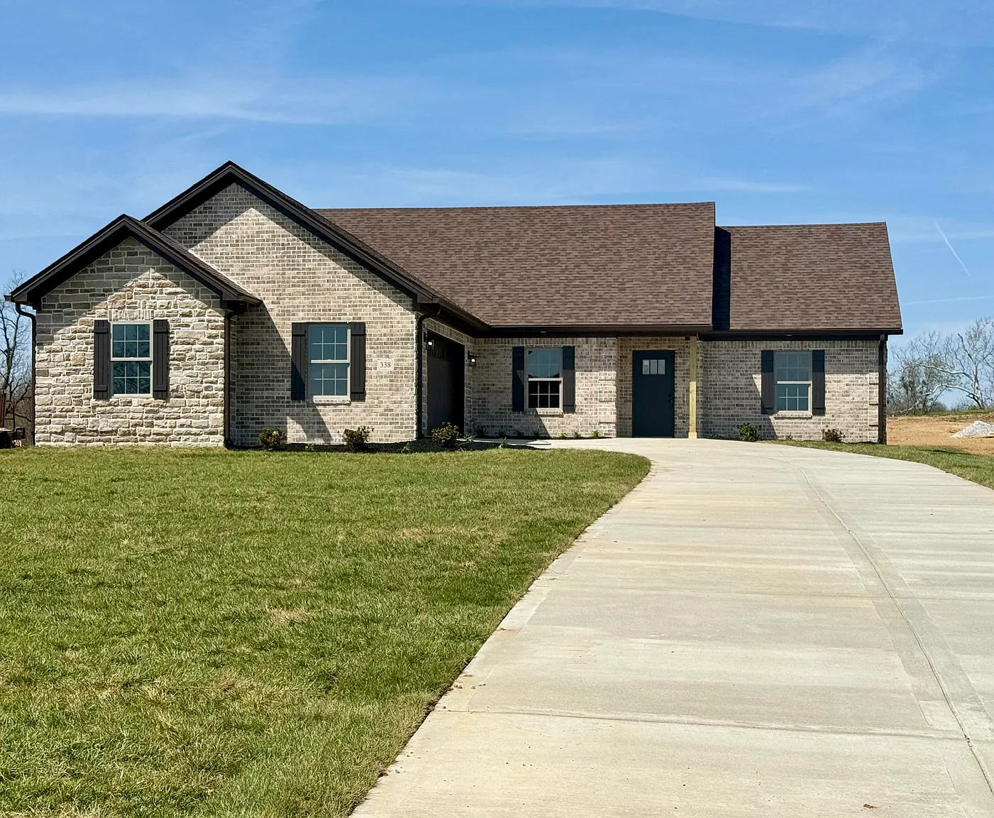 338 Wolverine Way photo 1