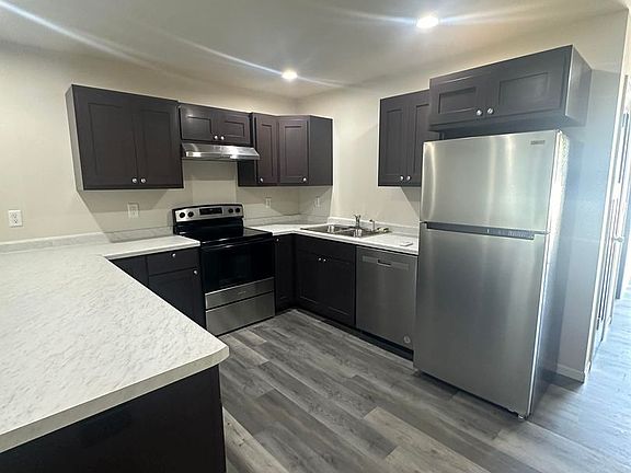 5th image of 309 Brock Ave