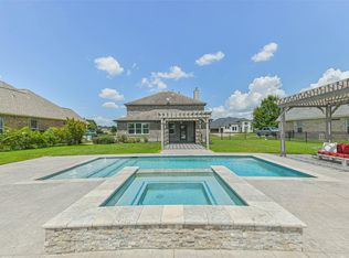 235 N Waterstone Dr, Montgomery, TX 77356