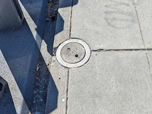 5th image of 3700 West St