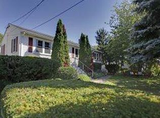 986 Ocean Blvd, Hampton, NH 03842