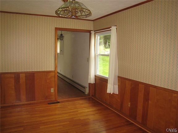 5th image of 358 Northfield Way