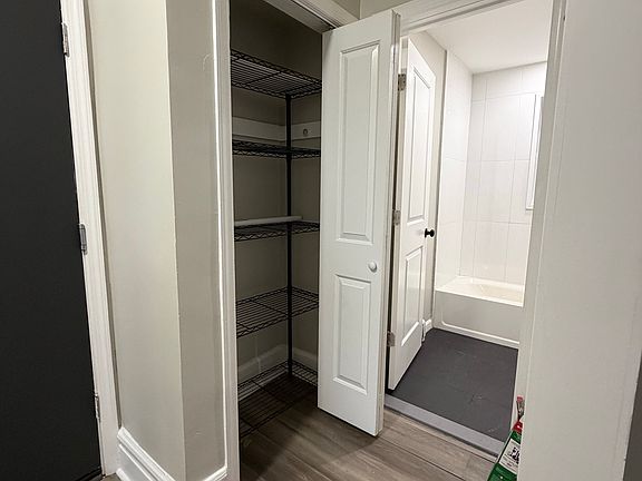 5th image of 380 N 11th St #1SF