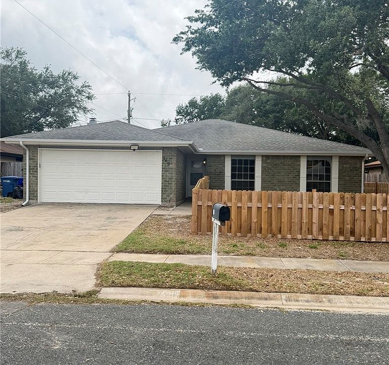 1st image of 749 Alhambra Dr