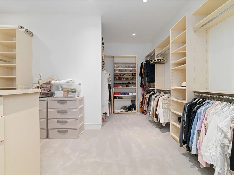 2221 Welch St #201 — Photo 40