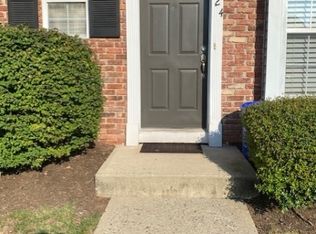 424 Cheshire Ct #424, Somerset, NJ