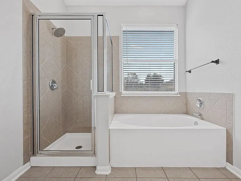 5609 York Bridge Cir — Photo 17