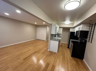 950 Ann St APT 102, Birmingham, MI