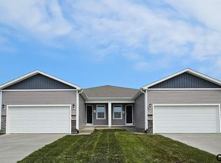 7705 N 170th St, Bennington, NE 68007