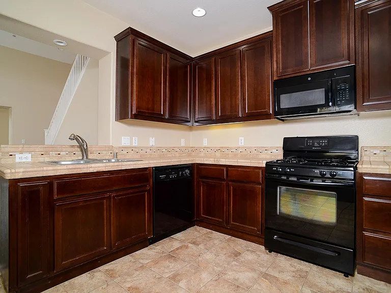 5301 E Commerce Way #9102 — Photo 4
