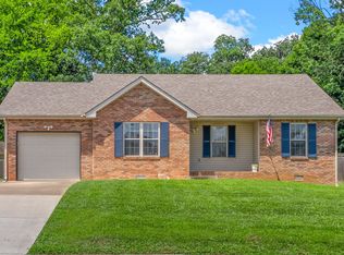3297 N Senseney Cir, Clarksville, TN 37042