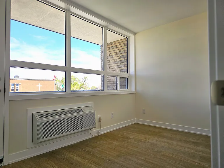 140 Church St — Photo 22