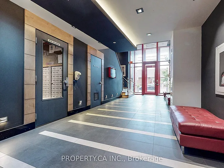 205 Manning Ave #403 — Photo 9