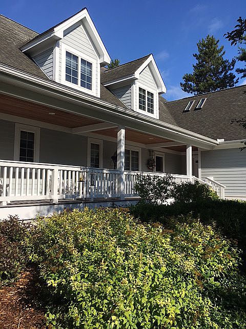 1st image of 8399 Drake Ln