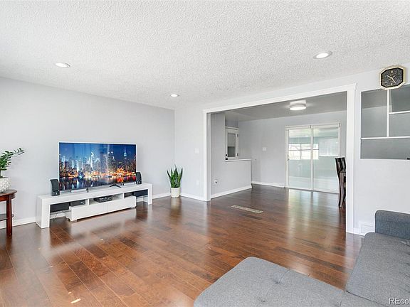 3rd image of 1555 S Endicott Street