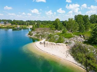 6 Block Rd, Paola, KS 66071