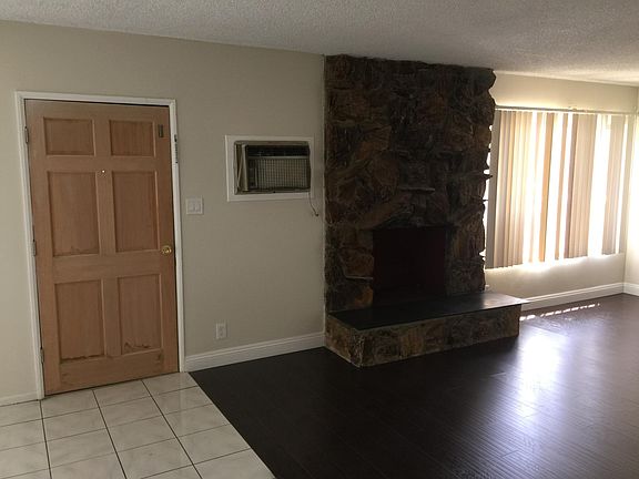 3rd image of 215 N Inglewood Ave
