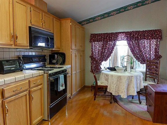 4th image of 12720 Robinia Cir Space 4