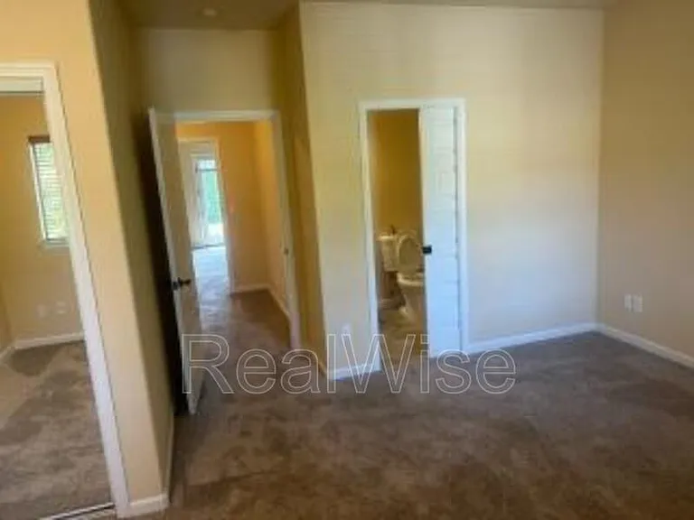 1709 Softwood Way — Photo 28