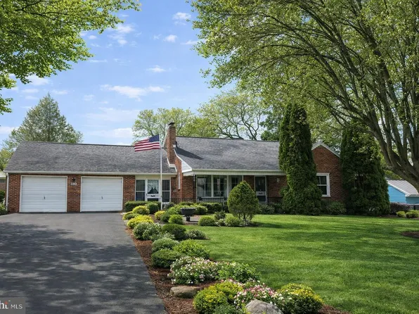 3570 Carlisle Rd, Dover, PA 17315