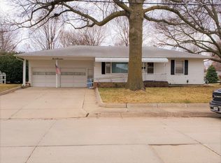 1714 Washington St Beatrice NE 68310 Zillow