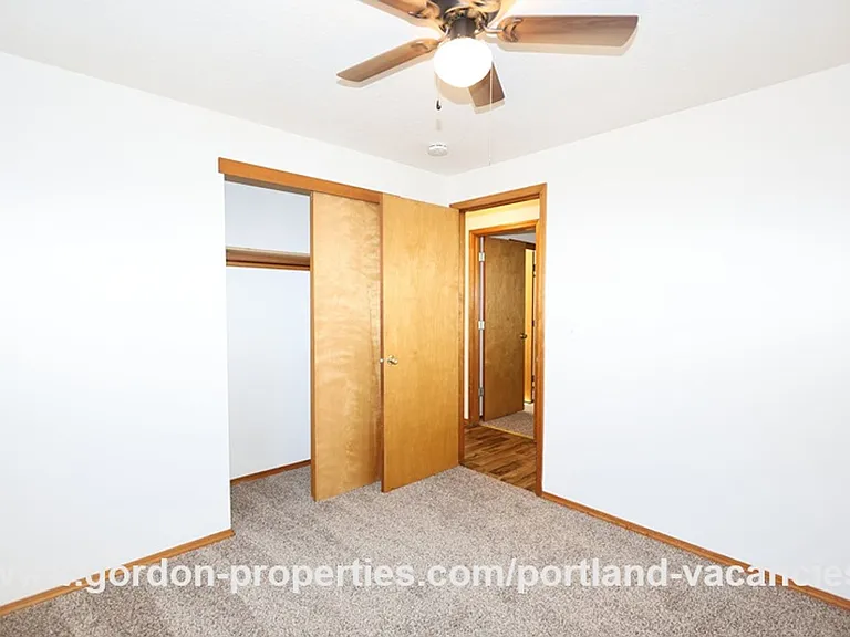 9641 SE Schiller St — Photo 24