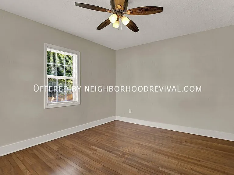 3238 Walnut Grove Rd — Photo 8
