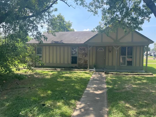 2725 Dromedary Dr, Memphis, TN 38133
