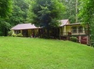 196 Day Dr, Brownsboro, AL 35741