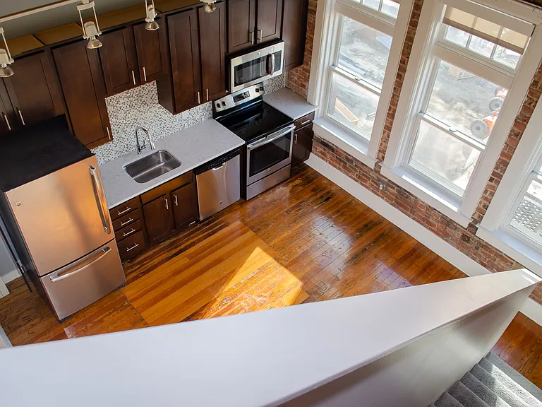 1213 Harney St — Photo 14