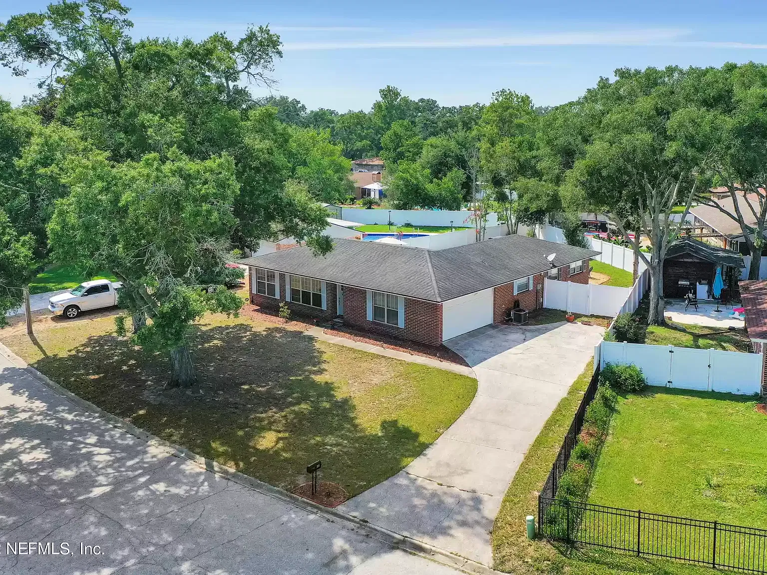 3 bed, 1566 sqft, $2,500 — Photo 3