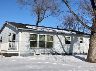 902 N Penn St, Aberdeen, SD 57401