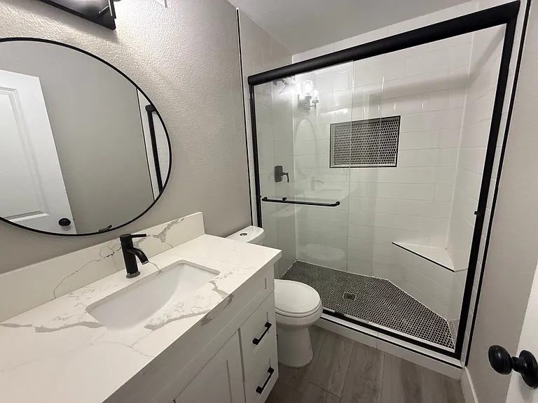 7056 Pinebrook Ct — Photo 6