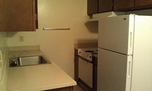 4th image of 2712 O St APT 4