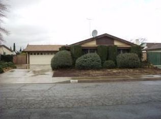 44301 Raysack Ave, Lancaster, CA 93535