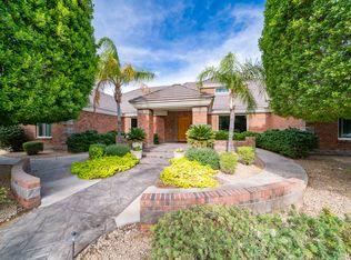 3838 E Palm Cir, Mesa, AZ 85215