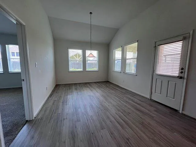 14147 Little River Dr — Photo 8