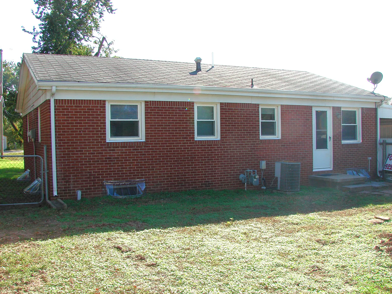 2 bed, 999 sqft, $1,150 — Photo 4